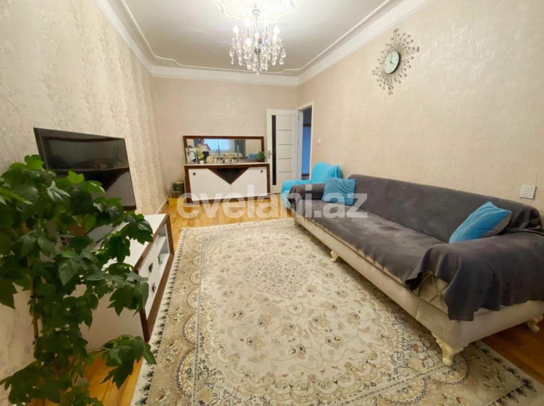 Satılır, köhnə tikili, 3 otaqlı, 90 m², Bakı, Xətai r, Həzi Aslanov m.