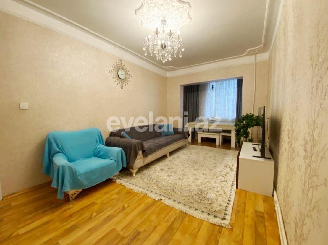 Satılır, köhnə tikili, 3 otaqlı, 90 m², Bakı, Xətai r, Həzi Aslanov m.