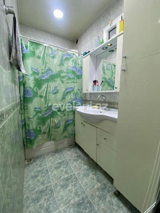 Satılır, köhnə tikili, 3 otaqlı, 90 m², Bakı, Xətai r, Həzi Aslanov m.