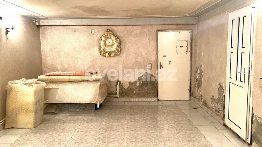 Satılır, köhnə tikili, 2 otaqlı, 170 m², Bakı, Nərimanov r.