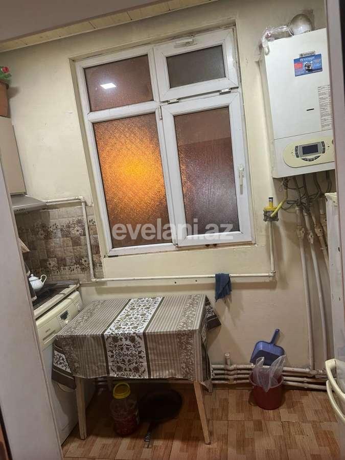 Satılır, köhnə tikili, 3 otaqlı, 55 m², Bakı, Nəsimi r, 5-ci mikrorayon q.