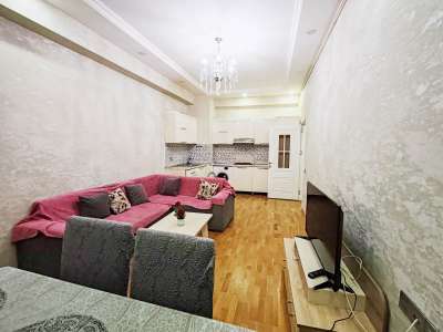 Kirayə verilir, yeni tikili, 2 otaqlı, 47 m², Bakı, Nizami r, Qara Qarayev m.