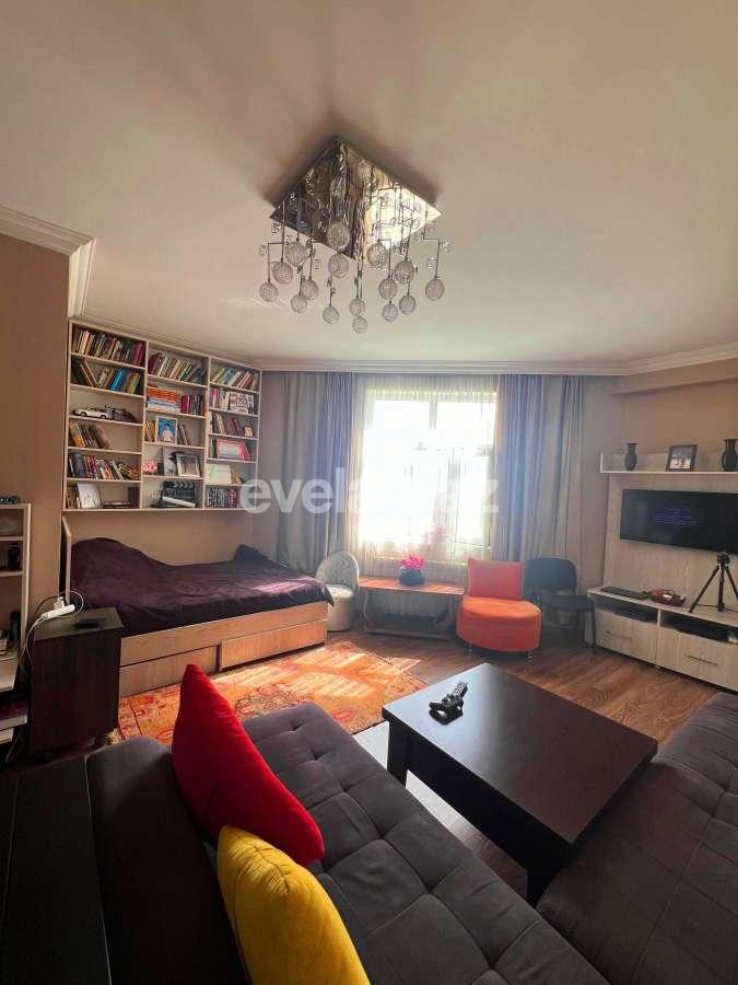 Satılır, yeni tikili, 2 otaqlı, 67 m², Bakı, Binəqədi r, 9-cu mikrorayon q.