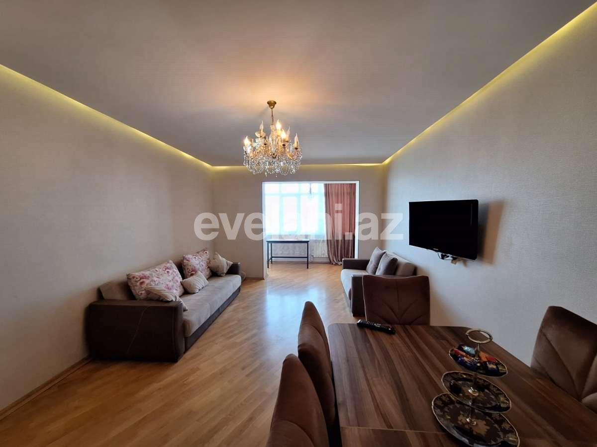 Satılır, köhnə tikili, 2 otaqlı, 70 m², Bakı, Nəsimi r.