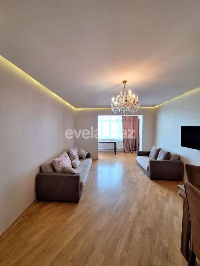 Satılır, köhnə tikili, 2 otaqlı, 70 m², Bakı, Nəsimi r.