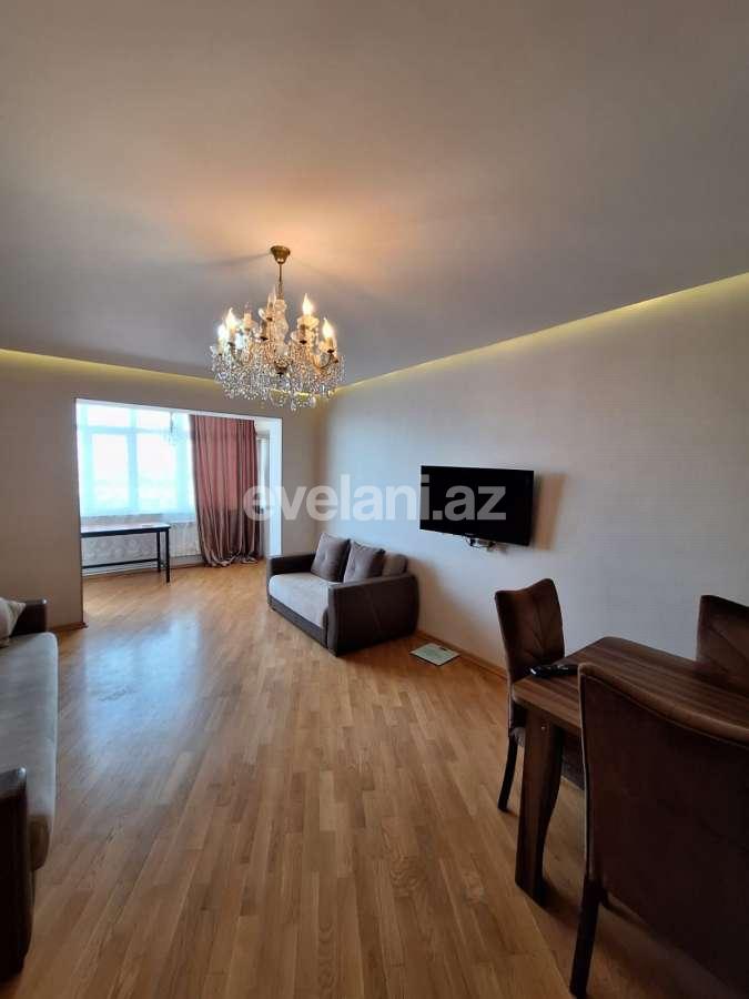 Satılır, köhnə tikili, 2 otaqlı, 70 m², Bakı, Nəsimi r.