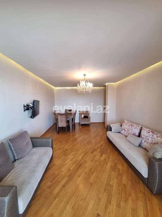 Satılır, köhnə tikili, 2 otaqlı, 70 m², Bakı, Nəsimi r.