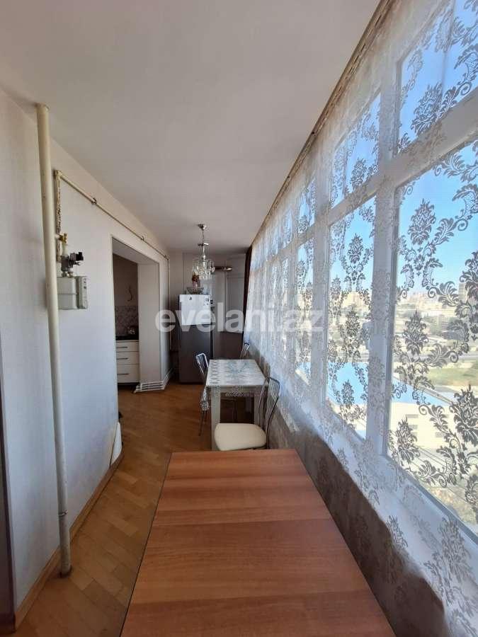 Satılır, köhnə tikili, 2 otaqlı, 70 m², Bakı, Nəsimi r.