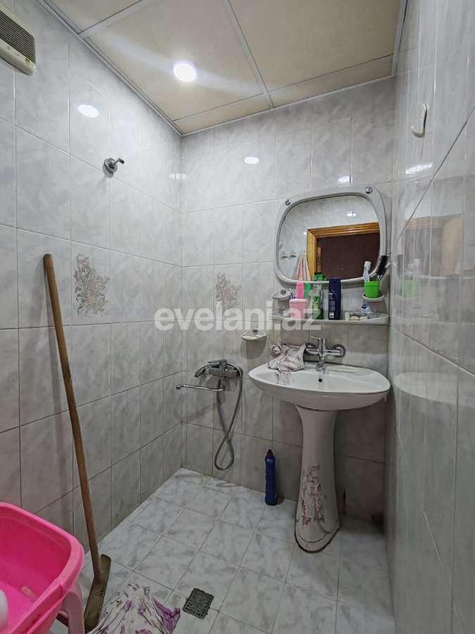 Sale, old building, 3 room, 60 m², Baku, Nizami r.