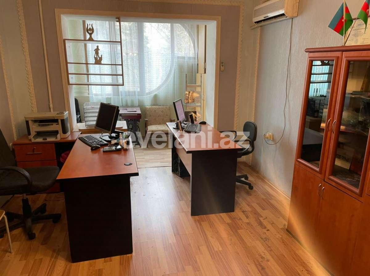 Kirayə verilir, ofis, 3 otaqlı, 70 m², Bakı, Yasamal r, Nizami m.