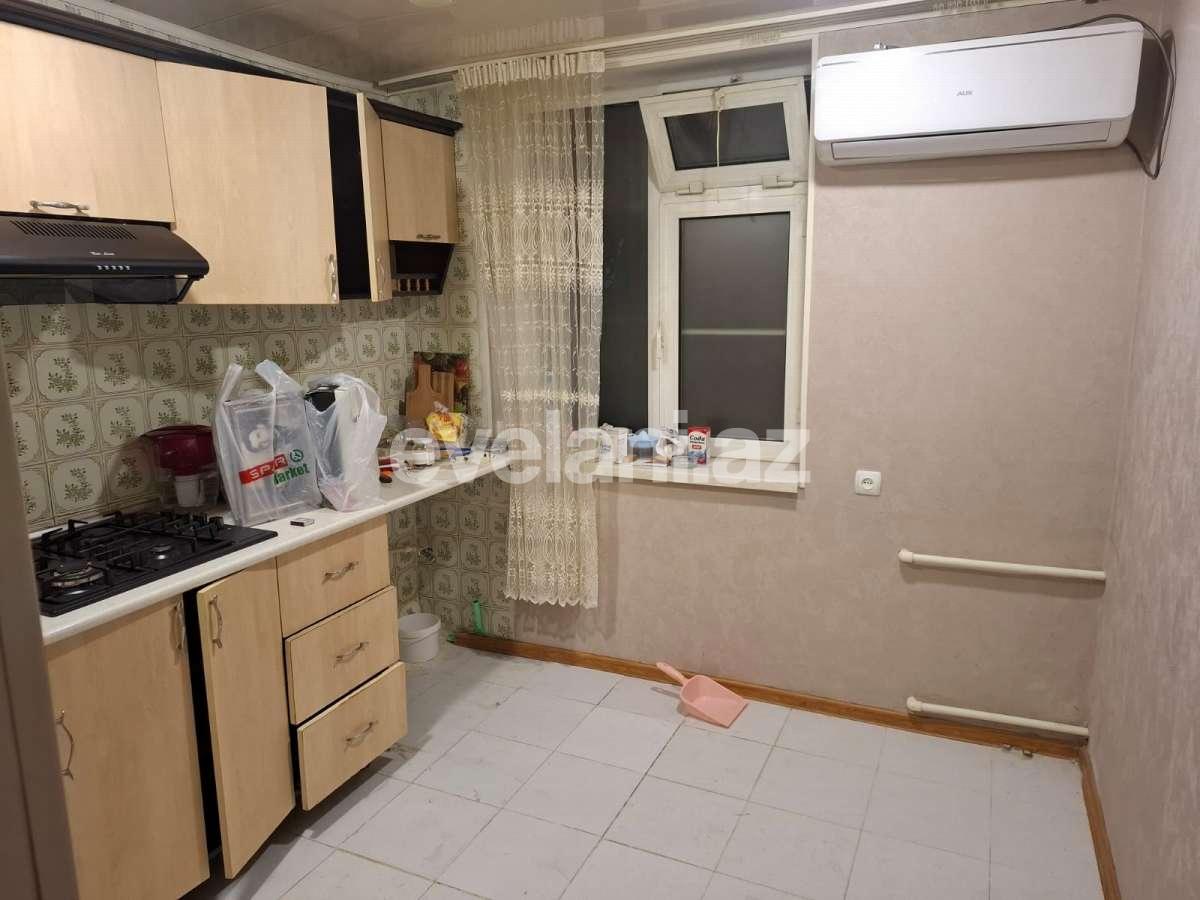 Rent, old building, 2 room, 49.99 m², Baku, Narimanov r.