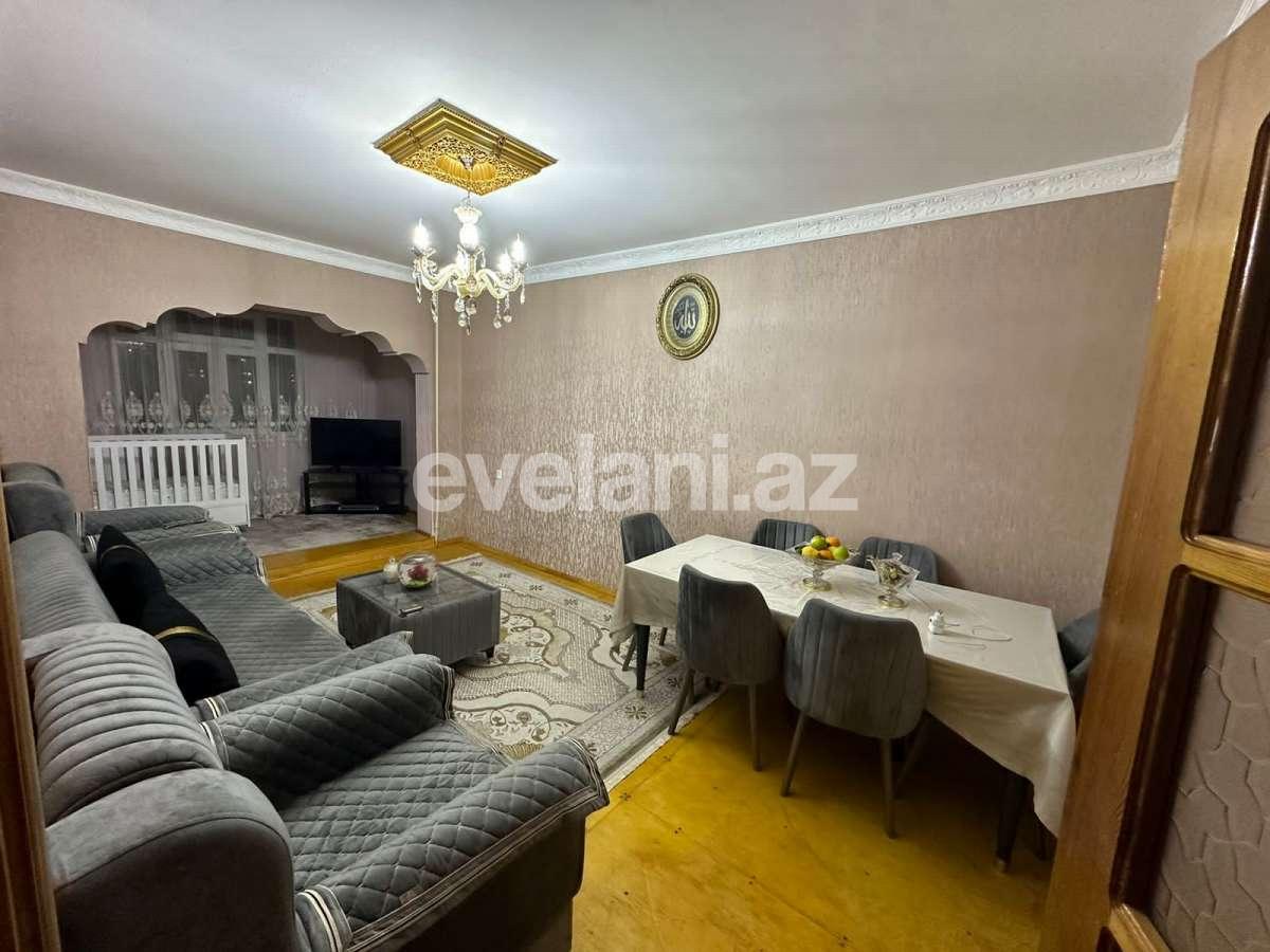Satılır, köhnə tikili, 4 otaqlı, 100 m², Bakı, Yasamal r, Yeni Yasamal q, İnşaatçılar m.