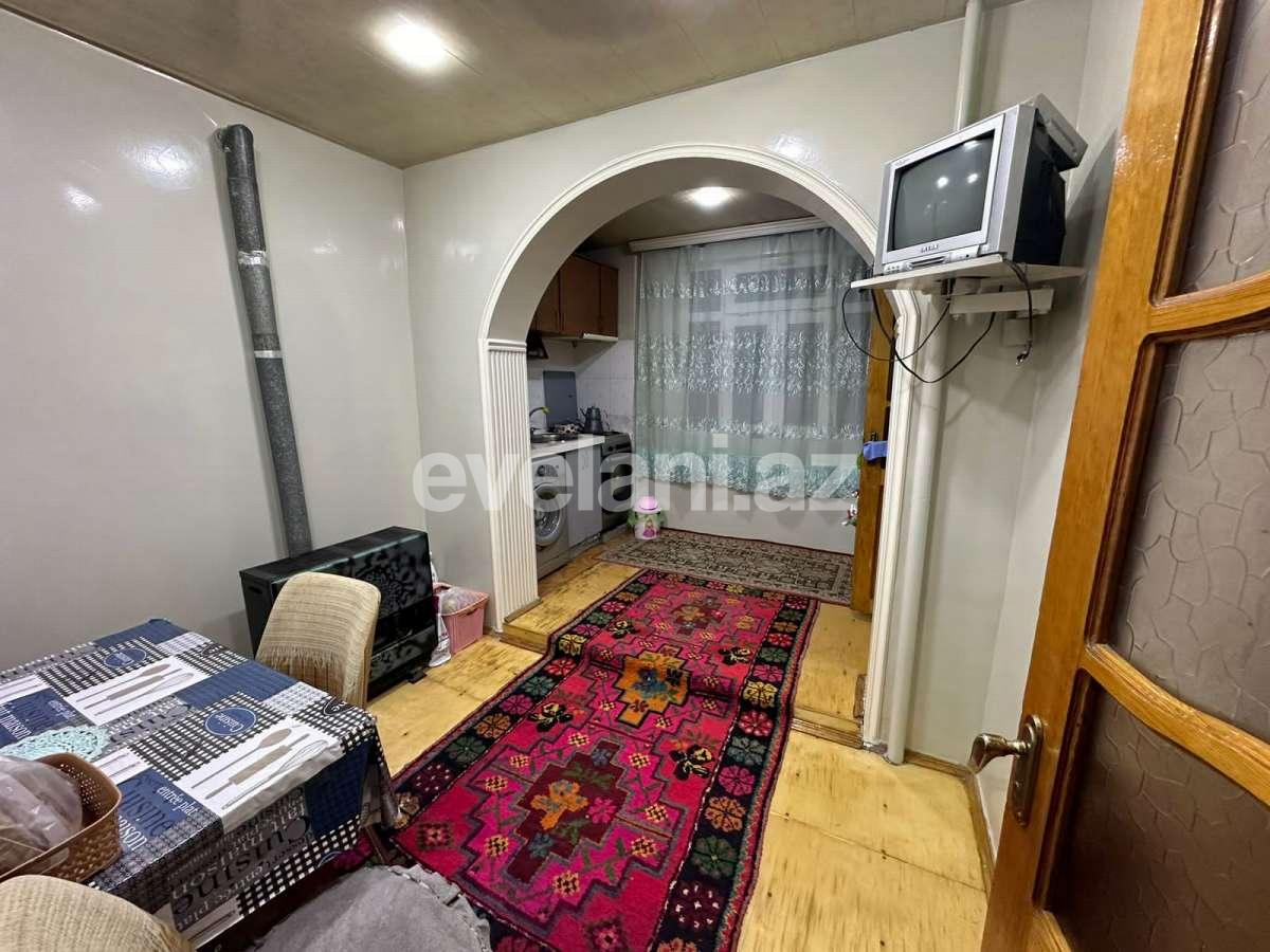 Satılır, köhnə tikili, 4 otaqlı, 100 m², Bakı, Yasamal r, Yeni Yasamal q, İnşaatçılar m.