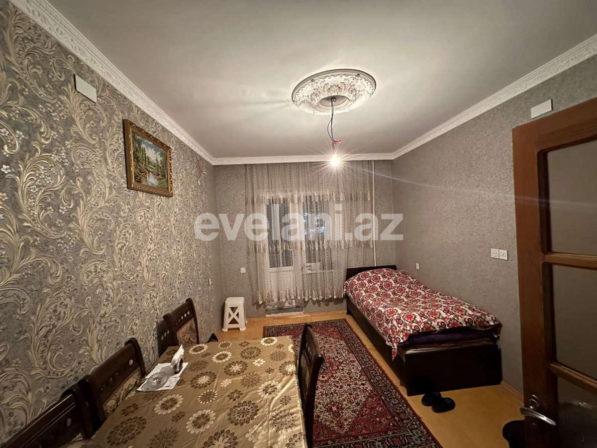 Satılır, köhnə tikili, 4 otaqlı, 100 m², Bakı, Yasamal r, Yeni Yasamal q, İnşaatçılar m.