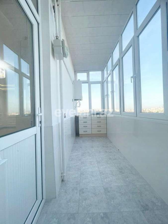 Satılır, yeni tikili, 3 otaqlı, 140 m², Bakı, Nəsimi r, 3-cü mikrorayon q, 8 Noyabr m.