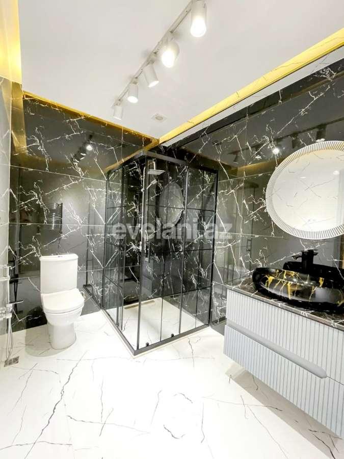 Satılır, yeni tikili, 3 otaqlı, 140 m², Bakı, Nəsimi r, 3-cü mikrorayon q, 8 Noyabr m.