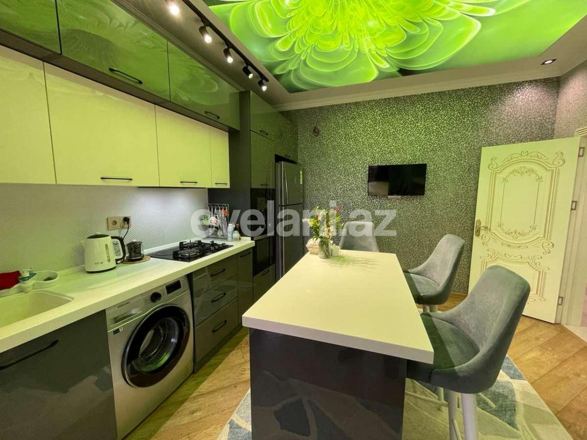 Satılır, həyət evi / bağ, 4 otaqlı, 140 m², Bakı, Xəzər r, Buzovna q.