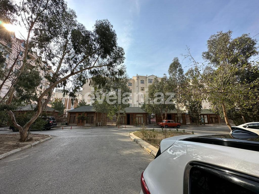 Satılır, yeni tikili, 4 otaqlı, 174 m², Bakı, Xətai r, Ağ şəhər q, Şah İsmayıl Xətai m.