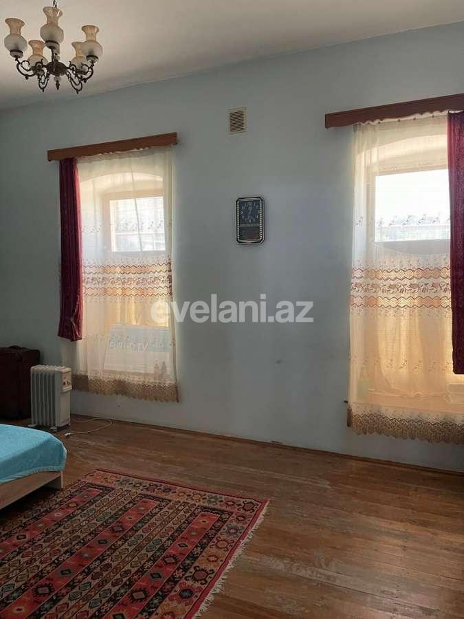 Satılır, həyət evi / bağ, 7 otaqlı, 220 m², Bakı, Xəzər r, Buzovna q.