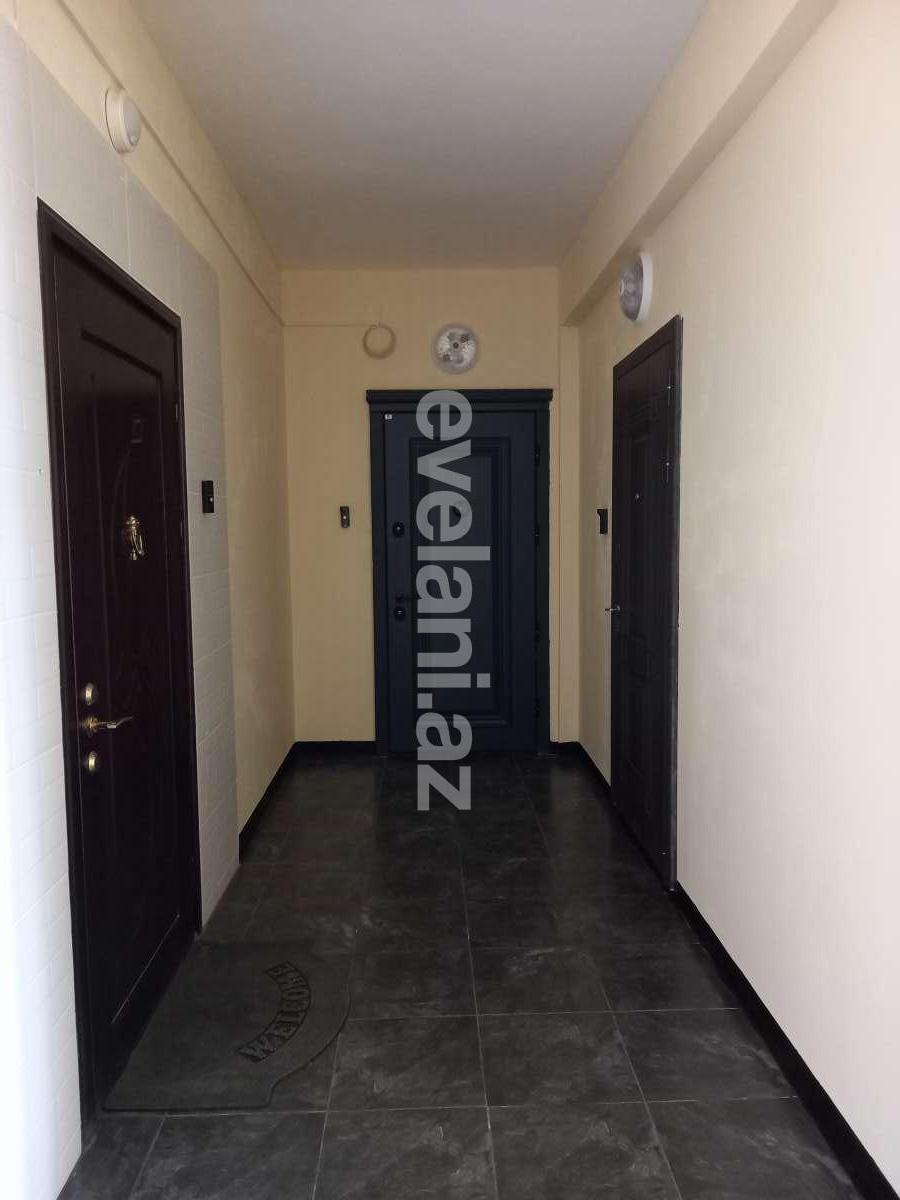Satılır, yeni tikili, 4 otaqlı, 200 m², Bakı, Binəqədi r, 8-ci mikrorayon q.