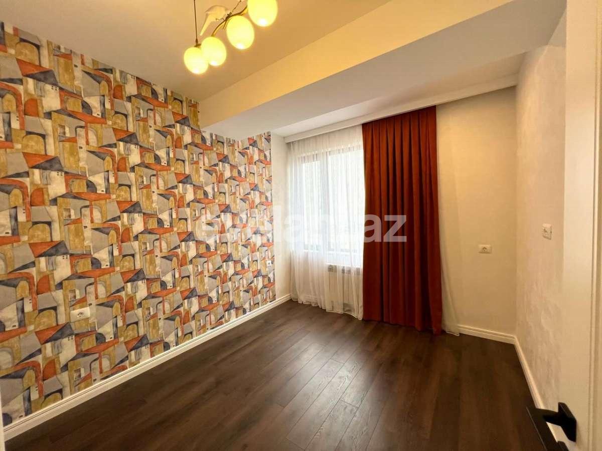 Satılır, yeni tikili, 3 otaqlı, 80 m², Bakı, Binəqədi r, 7-ci mikrorayon q.