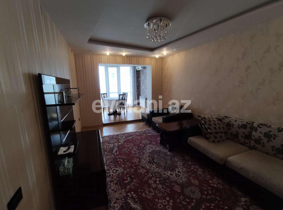 Satılır, köhnə tikili, 3 otaqlı, 80 m², Bakı, Yasamal r, Yasamal q, Elmlər Akademiyası m.