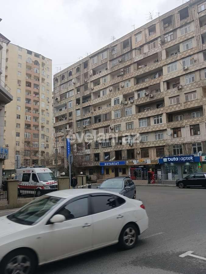Satılır, köhnə tikili, 3 otaqlı, 90 m², Bakı, Binəqədi r.