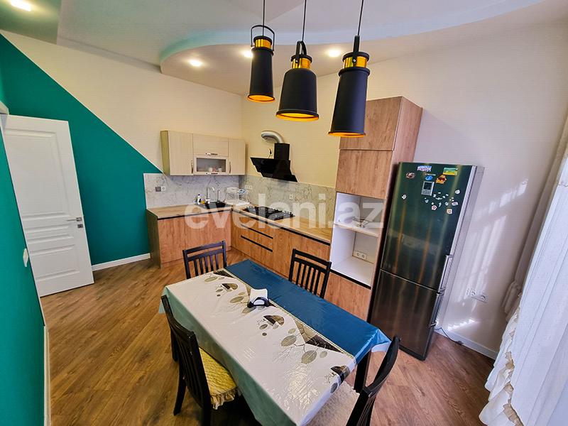 Продаётся, дом / дача, 5-комнаты, 200 m², Гянджа