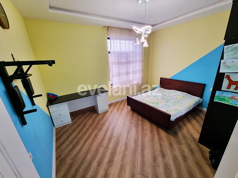 Продаётся, дом / дача, 5-комнаты, 200 m², Гянджа