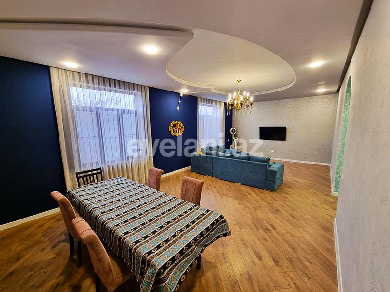 Продаётся, дом / дача, 5-комнаты, 200 m², Гянджа