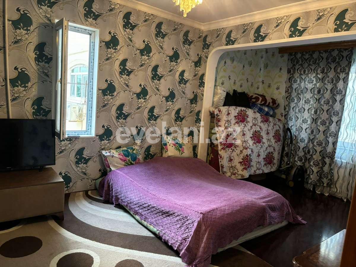 Satılır, köhnə tikili, 5 otaqlı, 102 m², Bakı, Suraxanı r, Yeni Günəşli q.