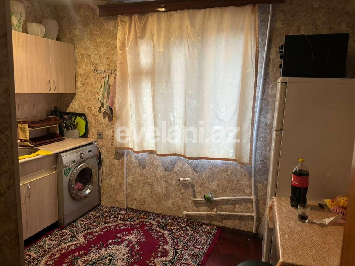 Satılır, köhnə tikili, 5 otaqlı, 102 m², Bakı, Suraxanı r, Yeni Günəşli q.