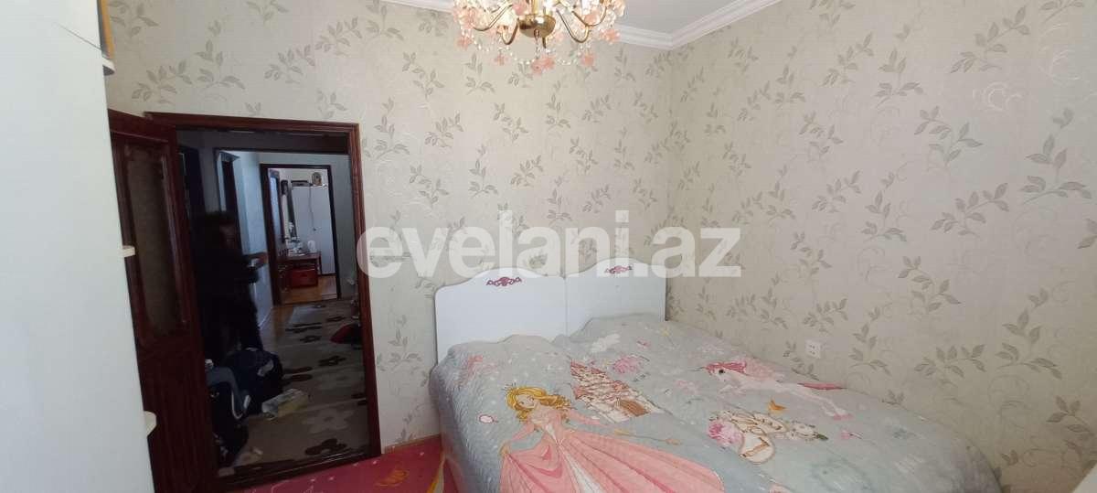 Satılır, köhnə tikili, 3 otaqlı, 74 m², Bakı, Suraxanı r, Qaraçuxur q.