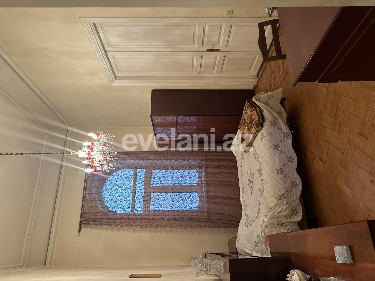 Satılır, köhnə tikili, 5 otaqlı, 180 m², Bakı, Səbail r.