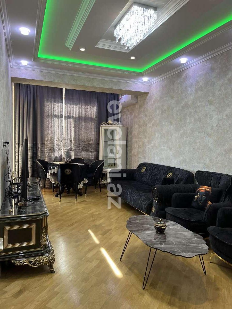 Satılır, yeni tikili, 2 otaqlı, 75 m²