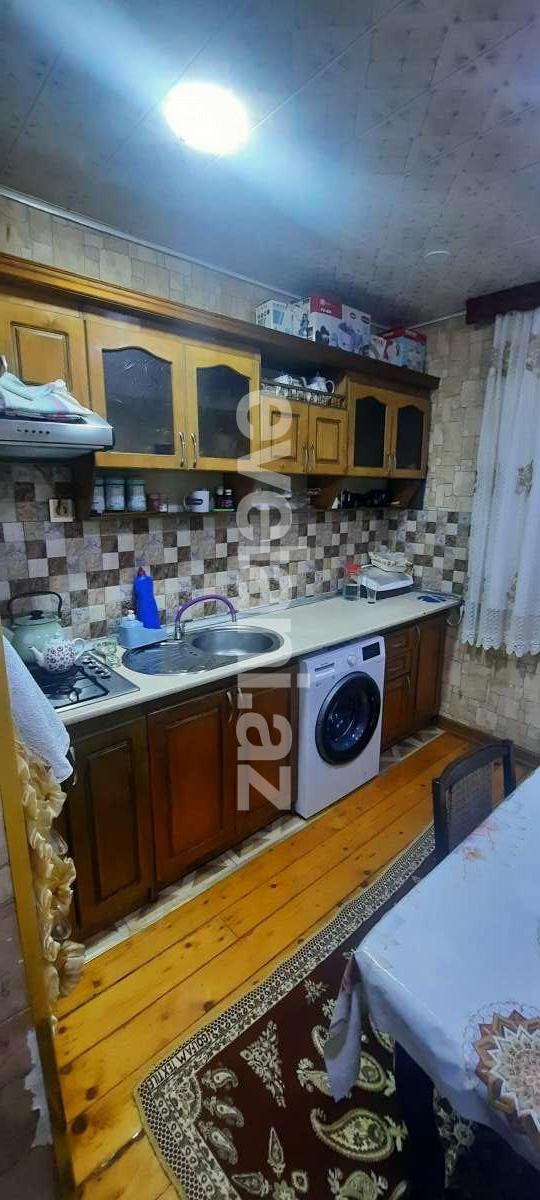 Satılır, köhnə tikili, 4 otaqlı, 79 m², Bakı, Qaradağ r, Lökbatan q.