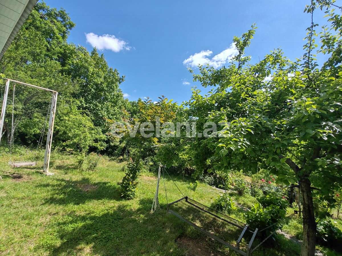 Kirayə verilir, həyət evi / bağ, 3 otaqlı, 180 m², Qəbələ