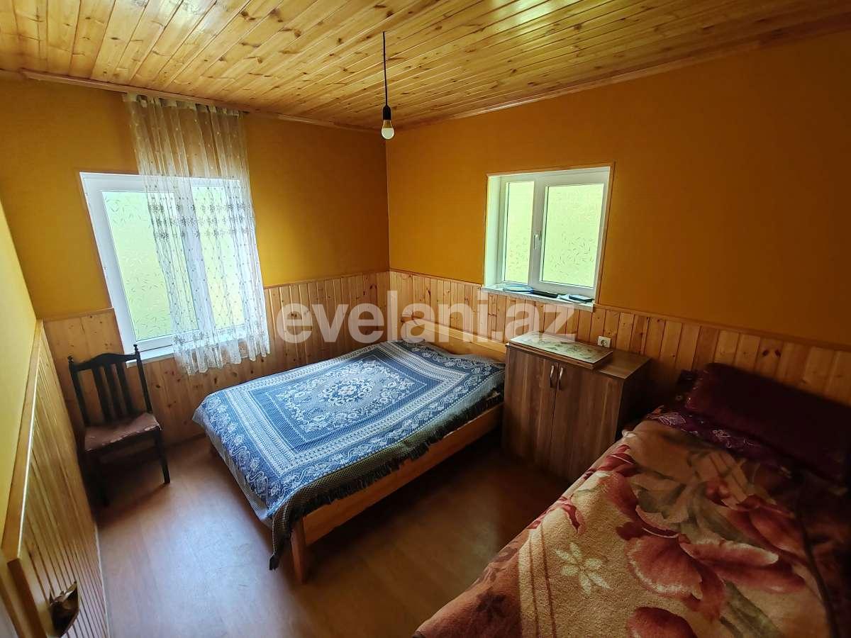 Kirayə verilir, həyət evi / bağ, 3 otaqlı, 180 m², Qəbələ