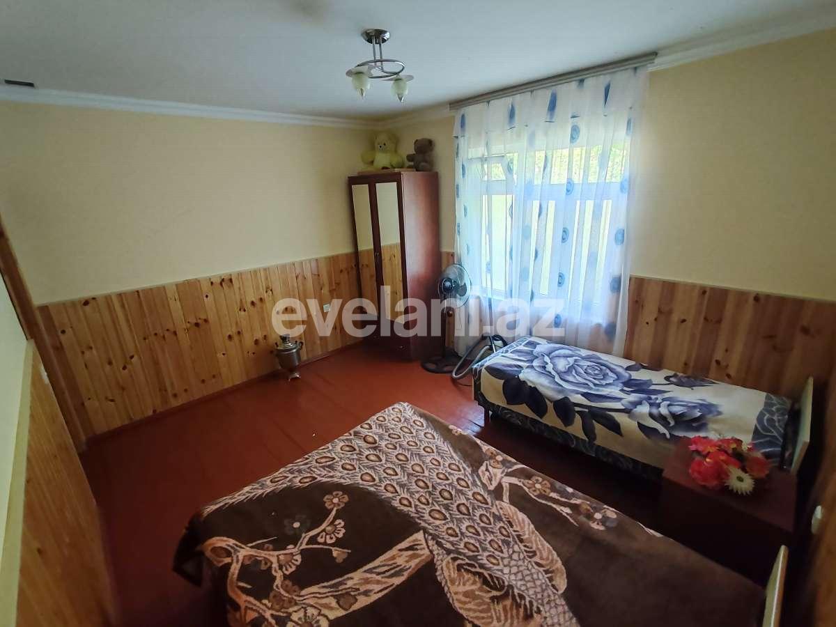 Kirayə verilir, həyət evi / bağ, 2 otaqlı, 120 m², Qəbələ