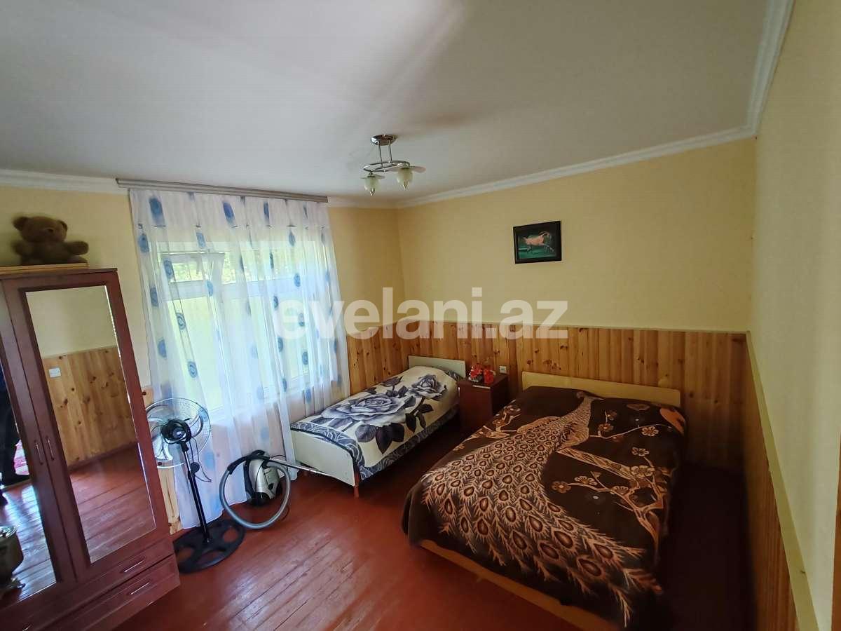 Kirayə verilir, həyət evi / bağ, 2 otaqlı, 120 m², Qəbələ