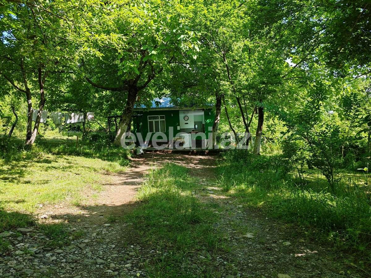 Kirayə verilir, həyət evi / bağ, 2 otaqlı, 120 m², Qəbələ