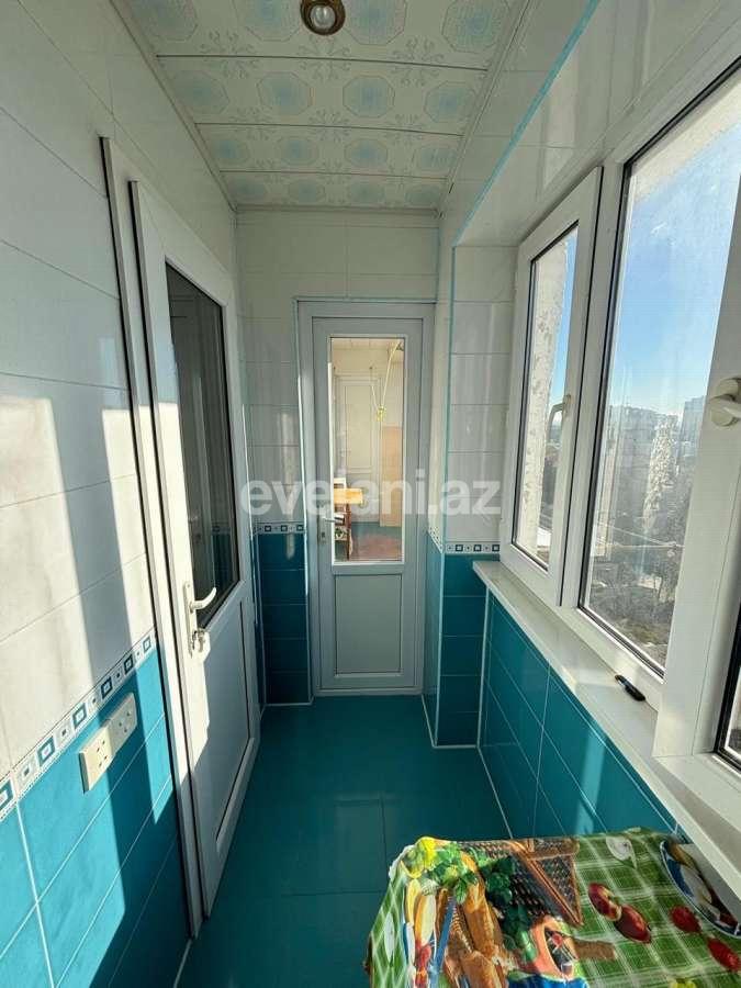 Satılır, köhnə tikili, 4 otaqlı, 100 m², Bakı, Nərimanov r, Montin q.