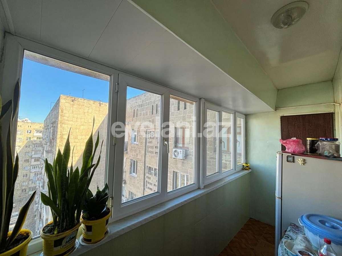 Satılır, köhnə tikili, 4 otaqlı, 100 m², Bakı, Nərimanov r, Montin q.