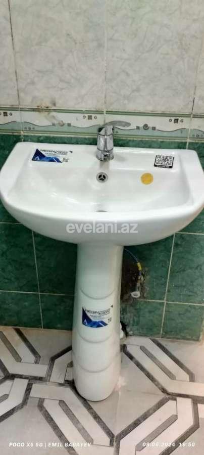 Satılır, köhnə tikili, 2 otaqlı, 40 m², Bakı, Səbail r, 20-ci sahə q.