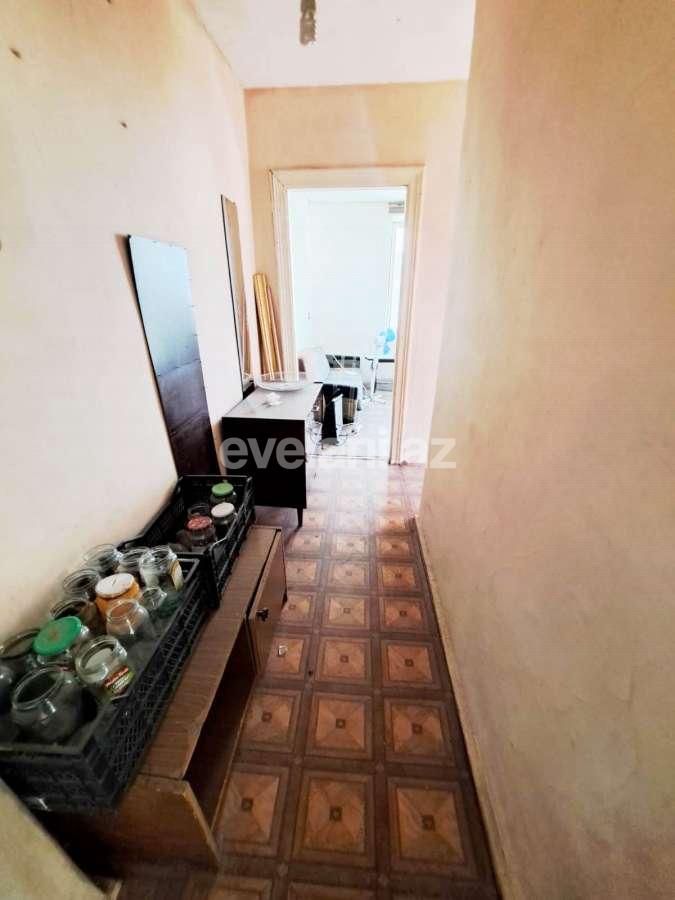 Satılır, köhnə tikili, 1 otaqlı, 32 m², Bakı, Nəsimi r.