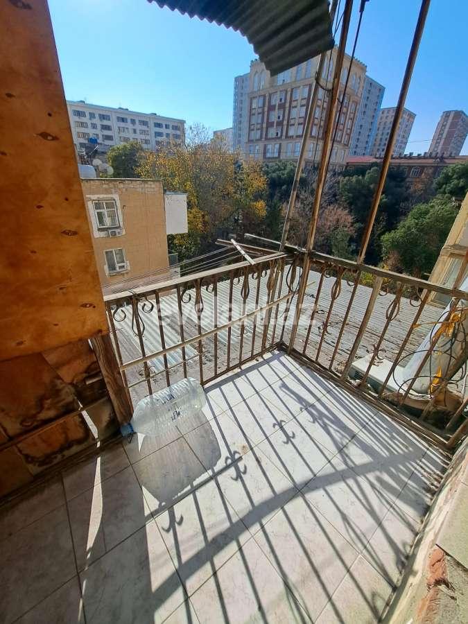 Satılır, köhnə tikili, 1 otaqlı, 32 m², Bakı, Nəsimi r.