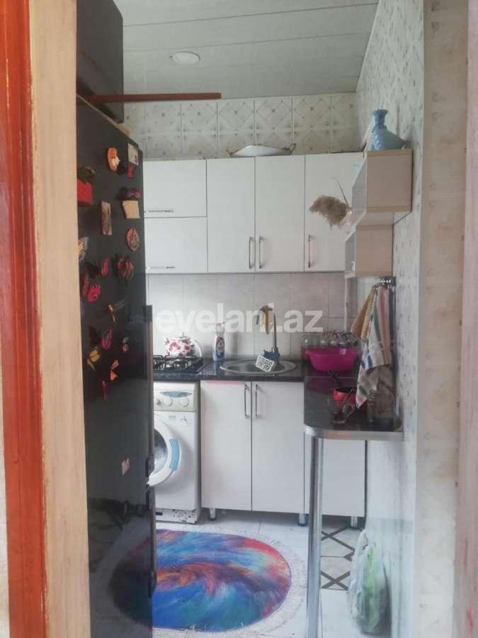 Satılır, köhnə tikili, 3 otaqlı, 58 m², Bakı, Nəsimi r, 2-ci mikrorayon q.