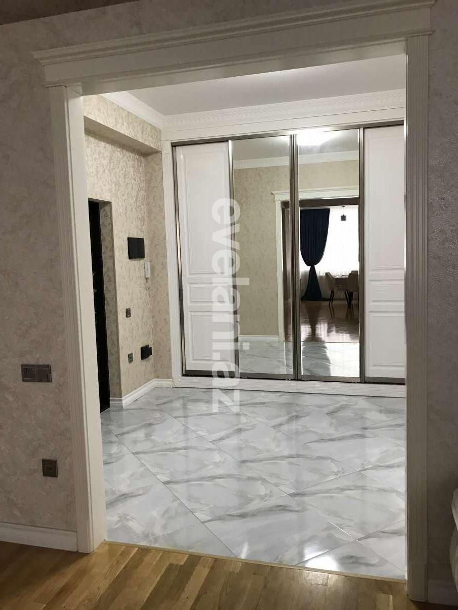 Rent, new building, 3 room, 156 m², Baku, Nizami r, 8-th kilometer d.