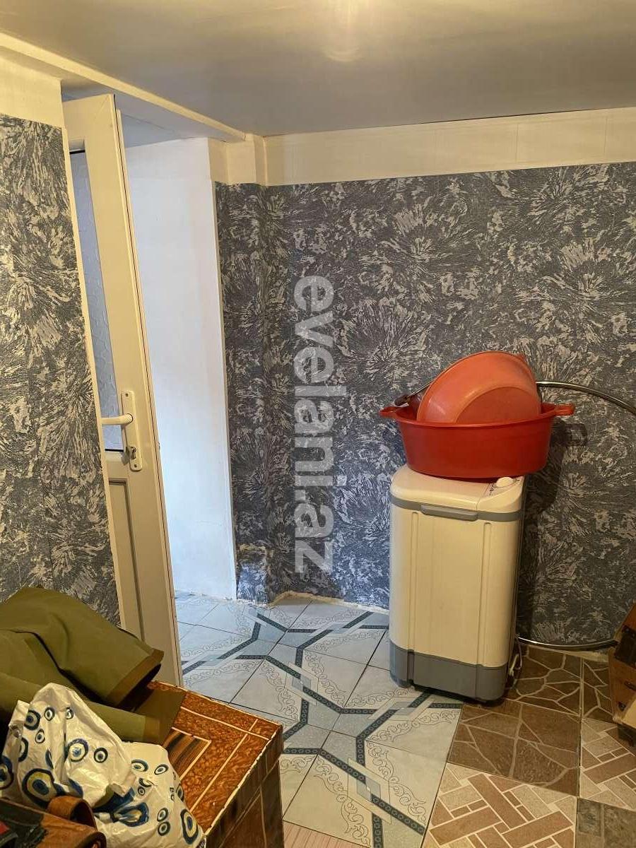 Satılır, həyət evi / bağ, 6 otaqlı, 6 m², Şəki