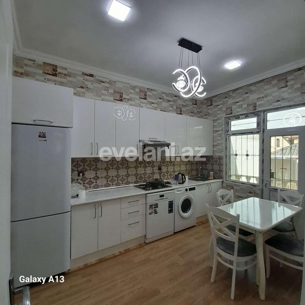 Satılır, həyət evi / bağ, 3 otaqlı, 400 m², Bakı, Suraxanı r, Hövsan q.